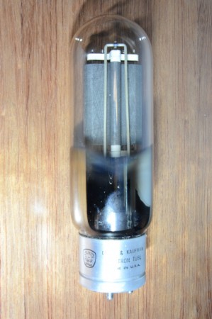 Lewis & Kaufman 211 VT 4C NOS